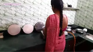 Desi Indian Bhabi Fucked in Kitchen by Devar - Bhabi in Red Saree - Desi Episode