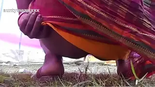Indian DESI HAIRY PUSSY PISS - Exclusive Masala
