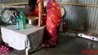 Lucknow ki Pados ki Saheli Khushi Chhupke Fuck Sizzling Nazara