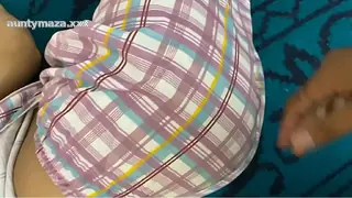 Trending khubsurt Padosan Kuvari ki Gaand Me Lund Fassa Diya Anal Sex - Bina Kapde