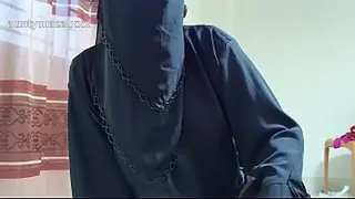 Uncut Desi bhabhi love big dick desi hot