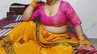 Viral Desi bhabhi shared her bed with dever! Indian hot taboo sex!